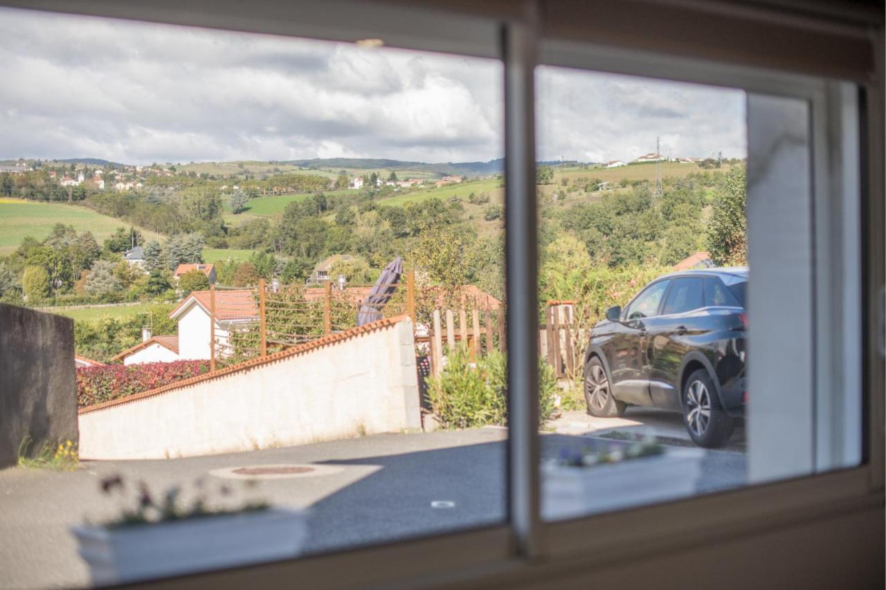 Kasa Home - Calme, Cosy, Wifi & Netflix Saint-Martin-la-Plaine Εξωτερικό φωτογραφία